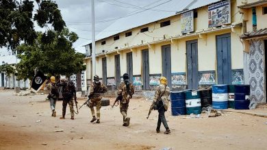 Kismaayo (Caasimada Online) – Ururka Al-Shabaab ayaa la wareegay saldhig ay ciidamada Jubbaland ku lahaayeen deegaanka Kudhaa