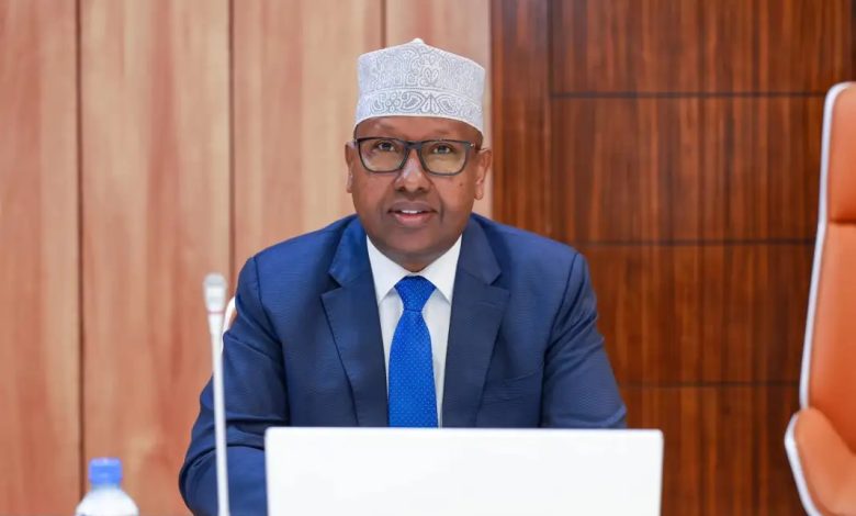 Halkan Ka Daawo:Wasiirka Gaashaandhiga Somaliya Oo Weerar Culus Ku Qaaday Madaxweynaha Somaliland