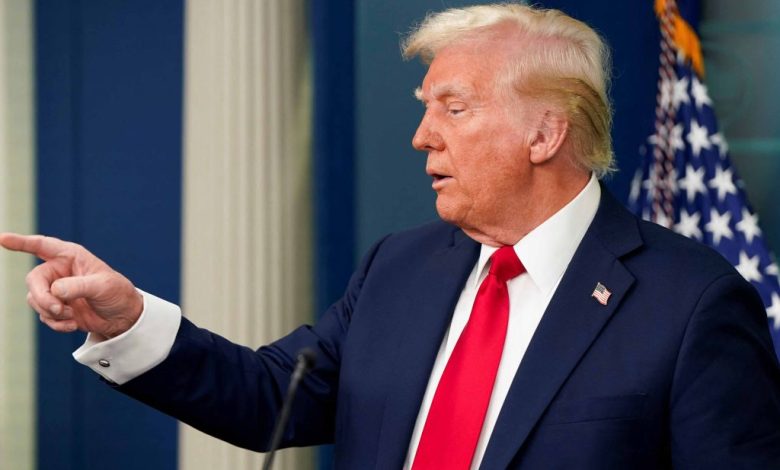 Mareykanka oo hakiyay dhammaan barnaamijyadii gargaarka ee dowladda Soomaaliya