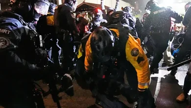 Ka dib markii la dilay qof dumar ah, laba qof oo kale ayaa lagu dhaawacay weerarro ka dhan ah muhaajiriinta