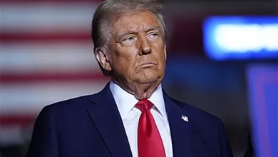 Trump: Sarkaal ka tirsan waaxda socdaalka ayaa toogtay haweeney is difaaceysa