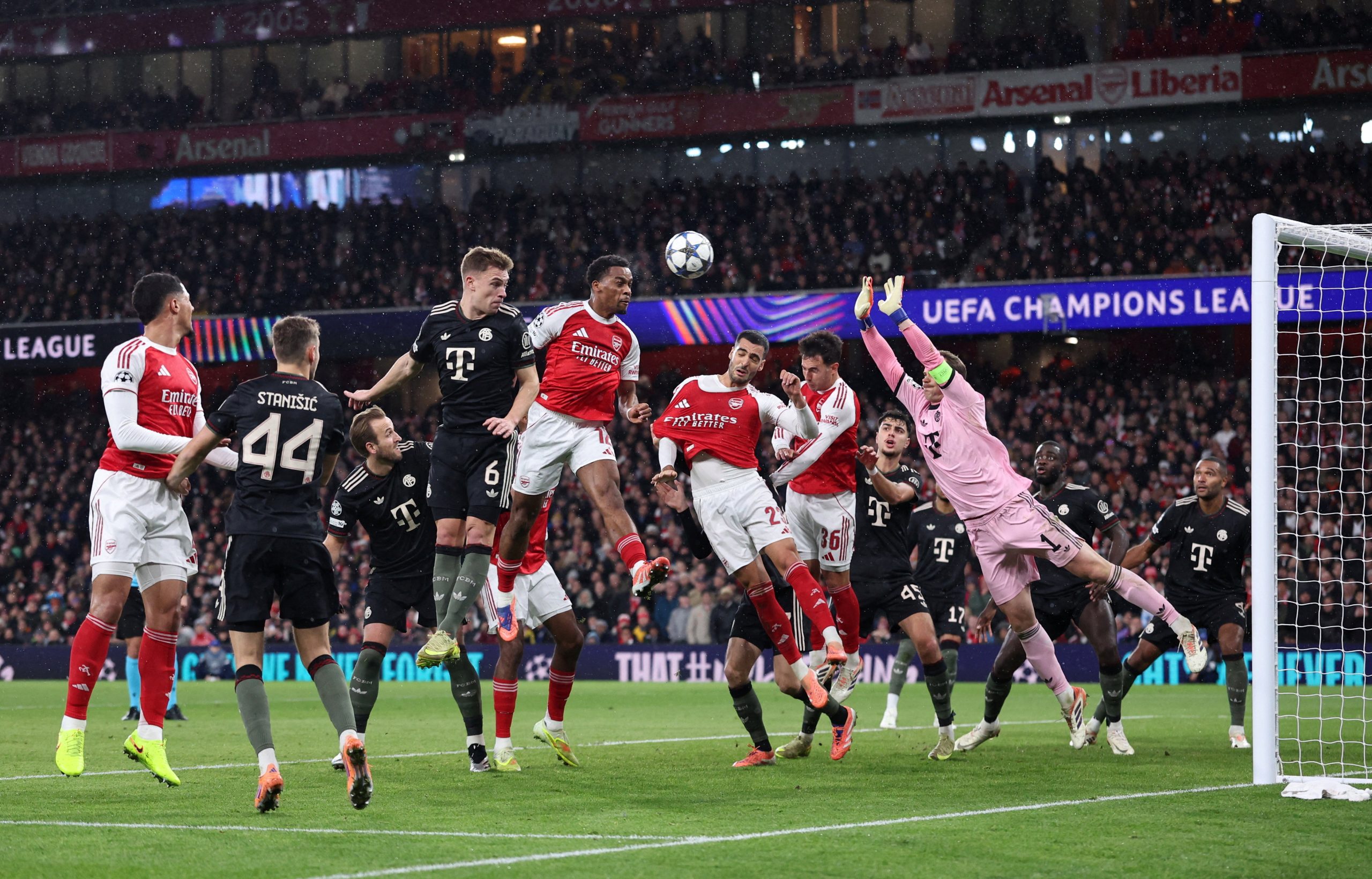 Arsenal take Europe by storm as rivals stumble