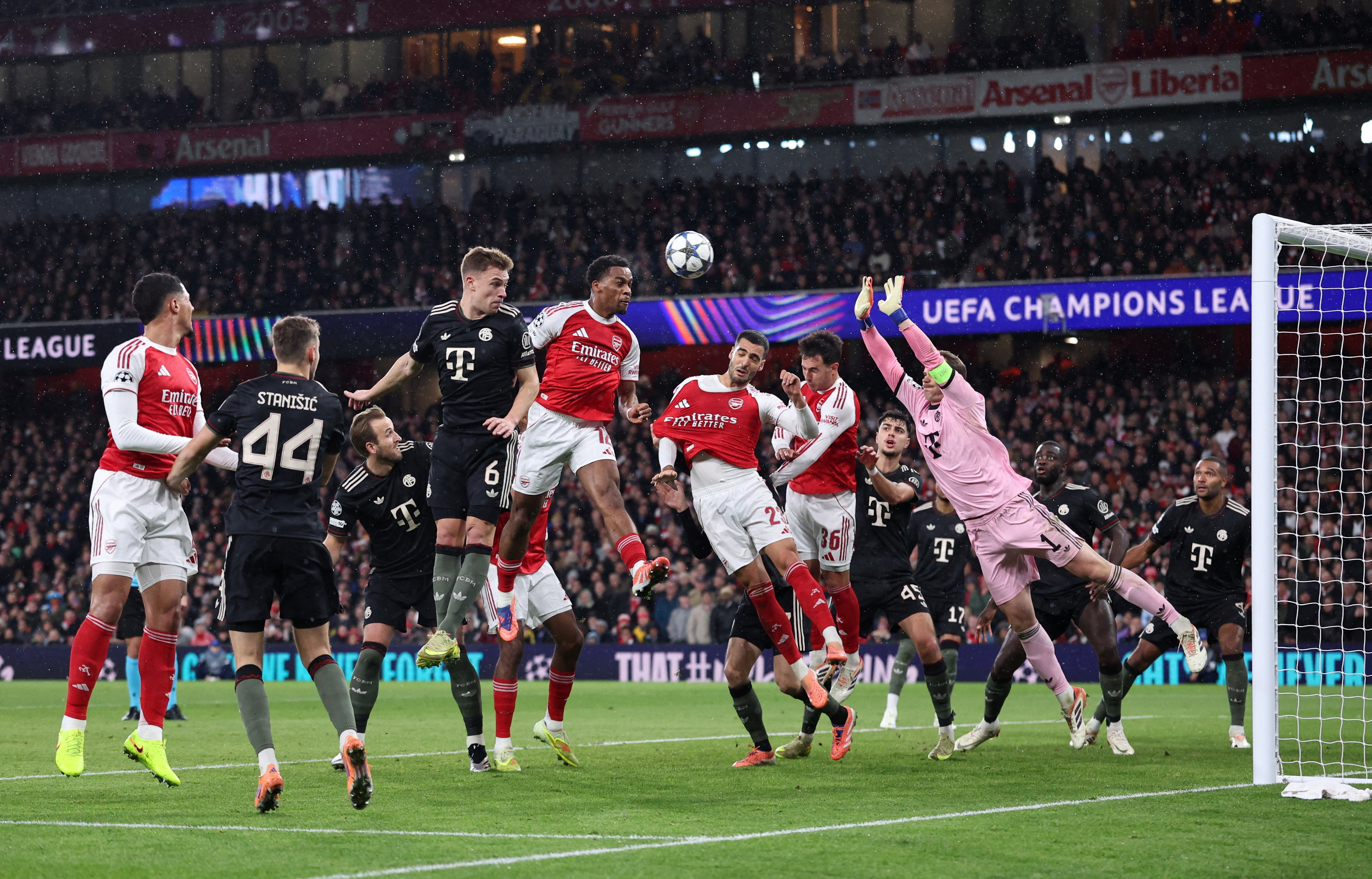 Arsenal take Europe by storm as rivals stumble