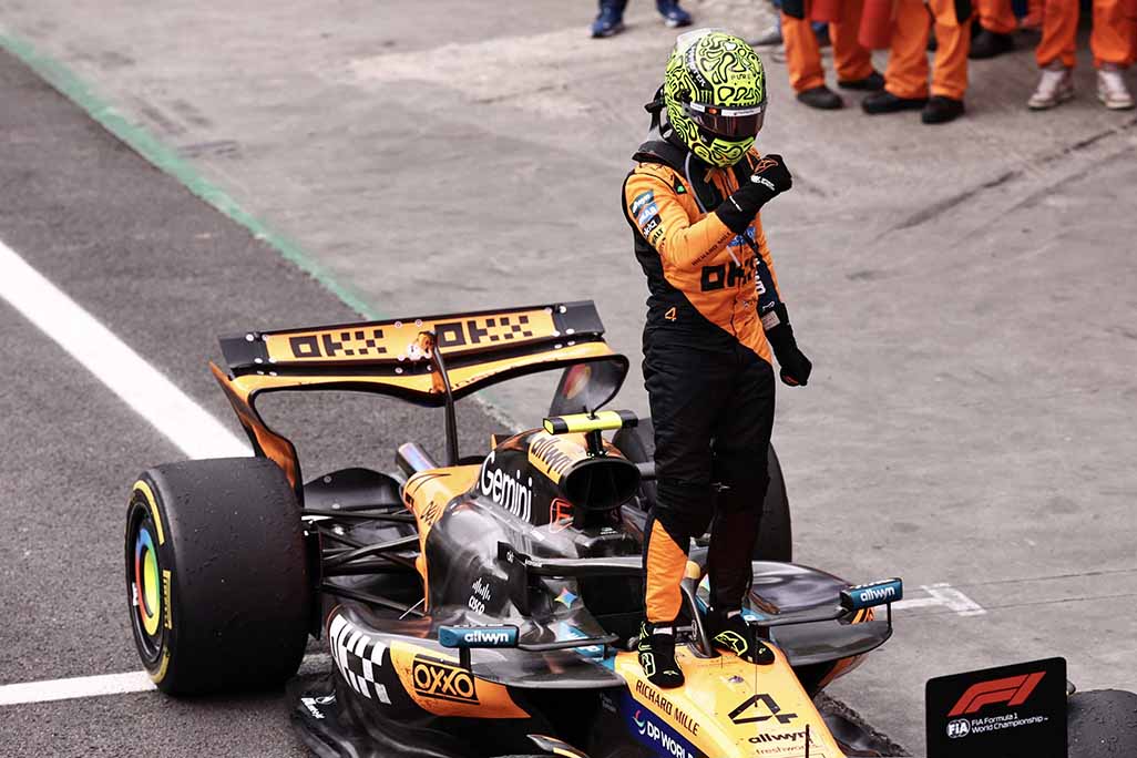 Norris wins in Brazil to take control of F1 title race