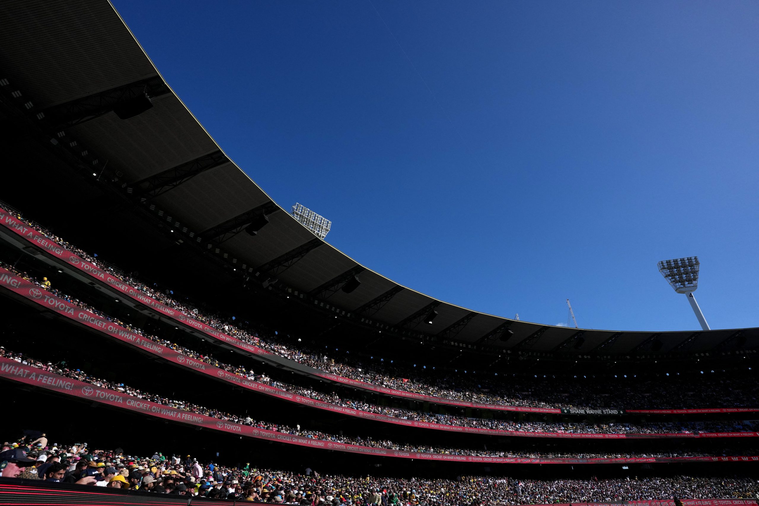 Ashes batters run for cover on manic day one in Melbourne