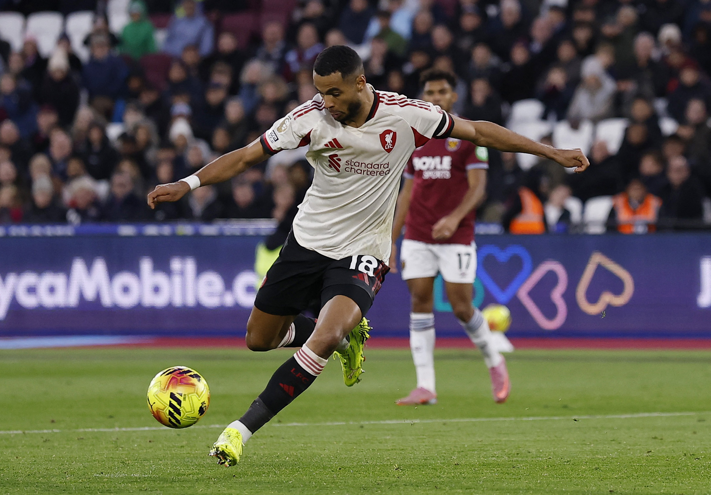 Slot tight-lipped over Salah’s return to Liverpool team Slot tight-lipped over Salah’s return to Liverpool team