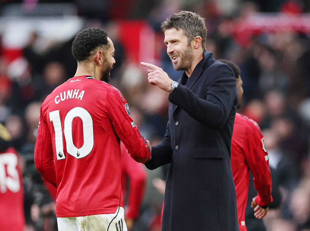 United sweep past City as Carrick enjoys perfect start