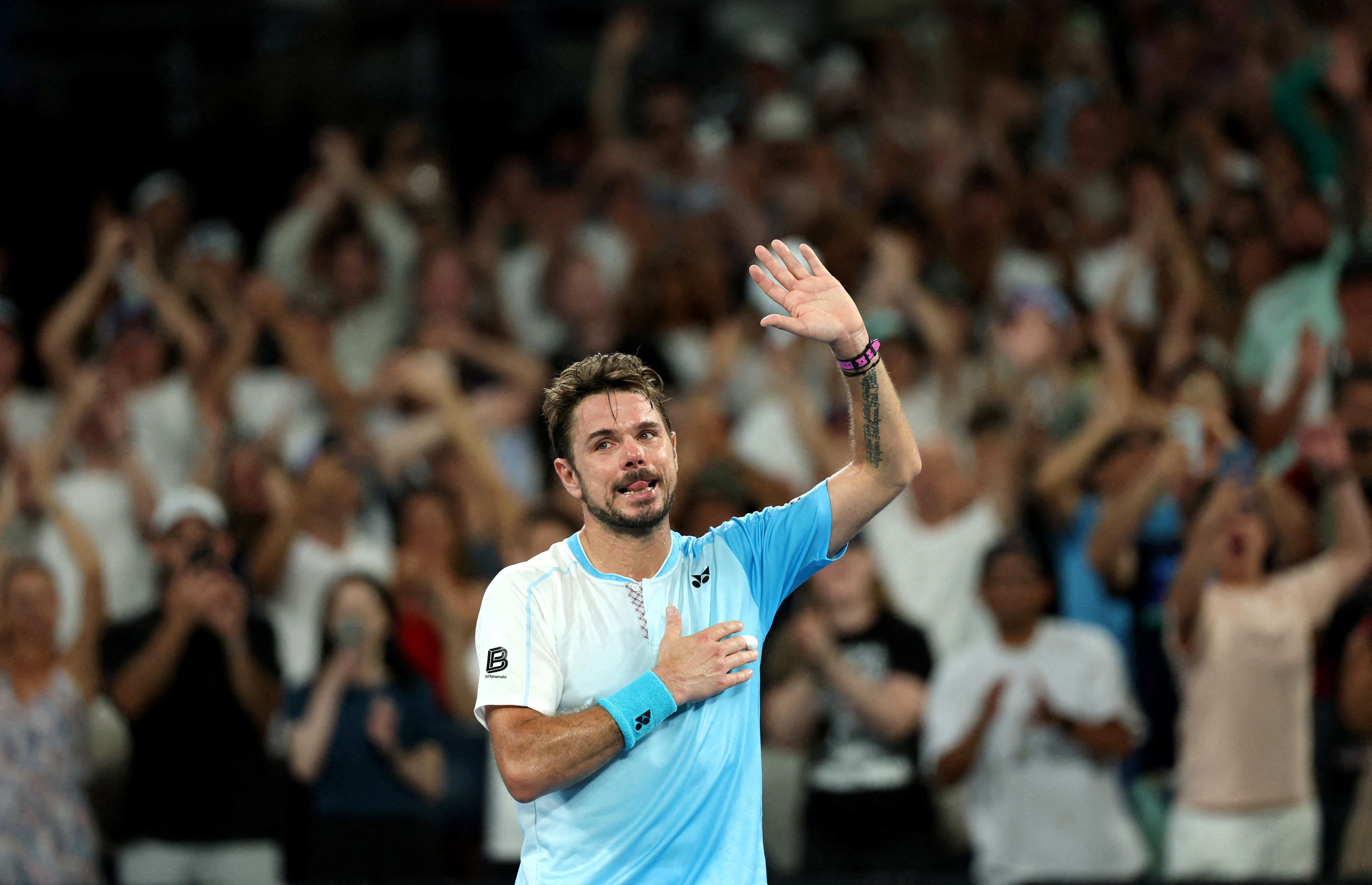 Wawrinka goes down fighting in final Australian Open