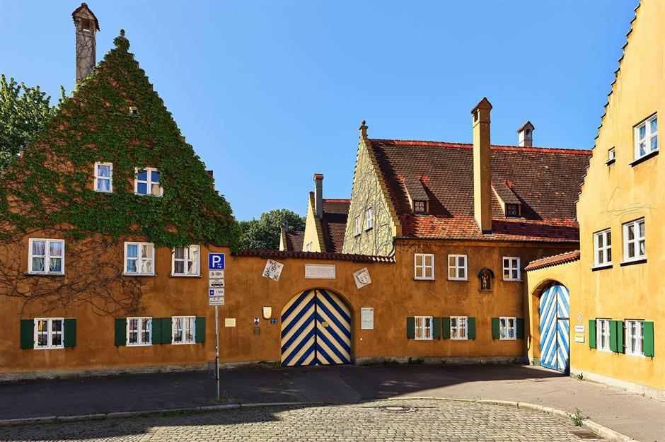 One of the seven gates leading to the Fugger Quarter. One of the seven gates leading to the Fugger Quarter.